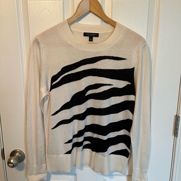 Banana Republic Silk Cashmere Relaxed Zebra Sweater - Picture 1 of 4